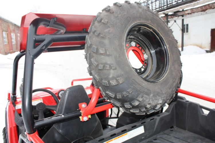 Крепление для запаски RZR 570/800/800S
